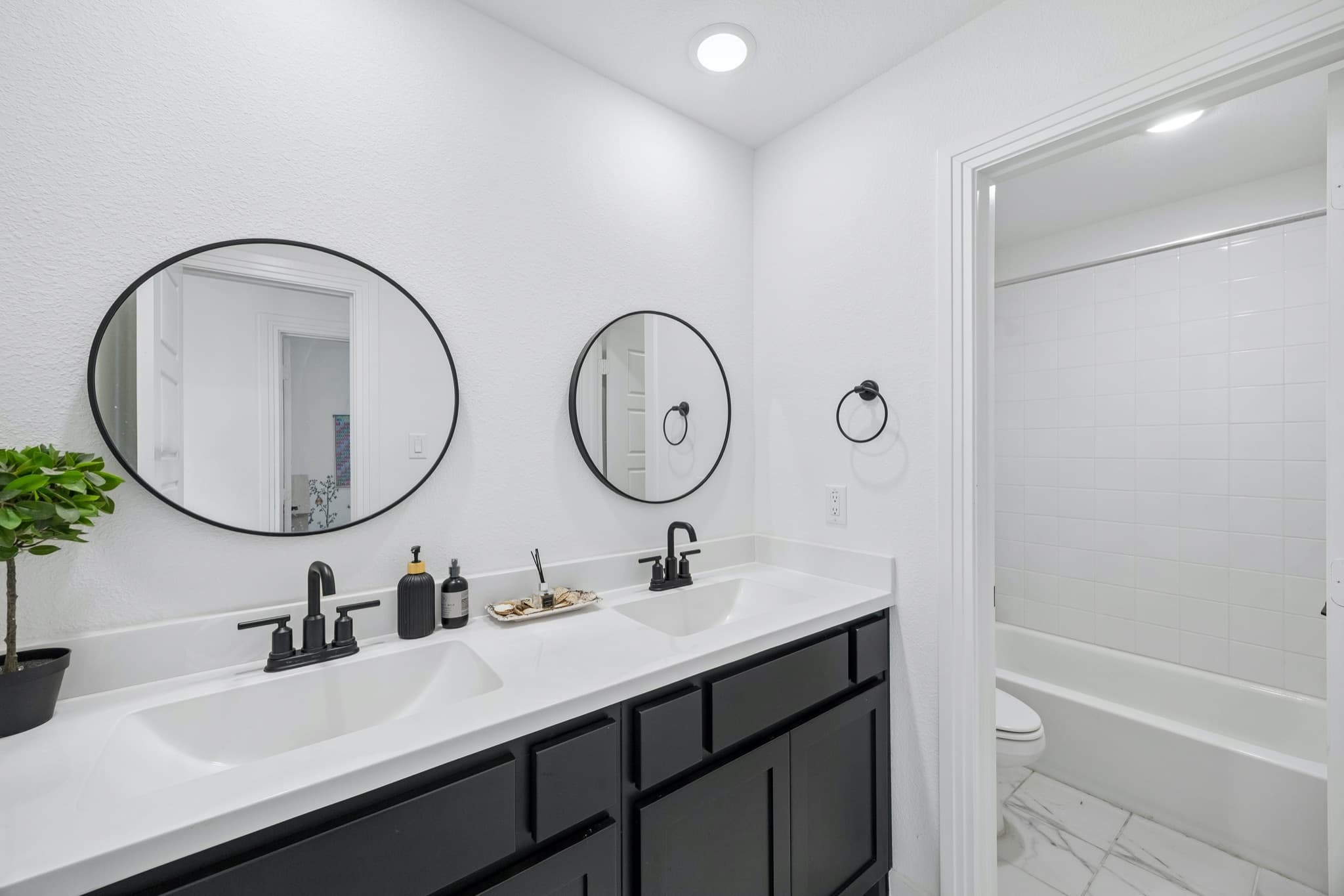 1736 Bonsmara Drive photo 19