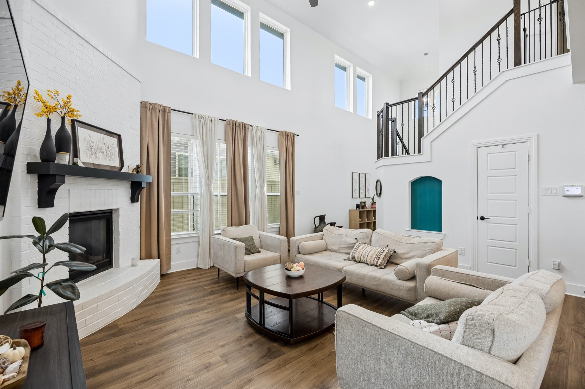 1736 Bonsmara Drive photo 6