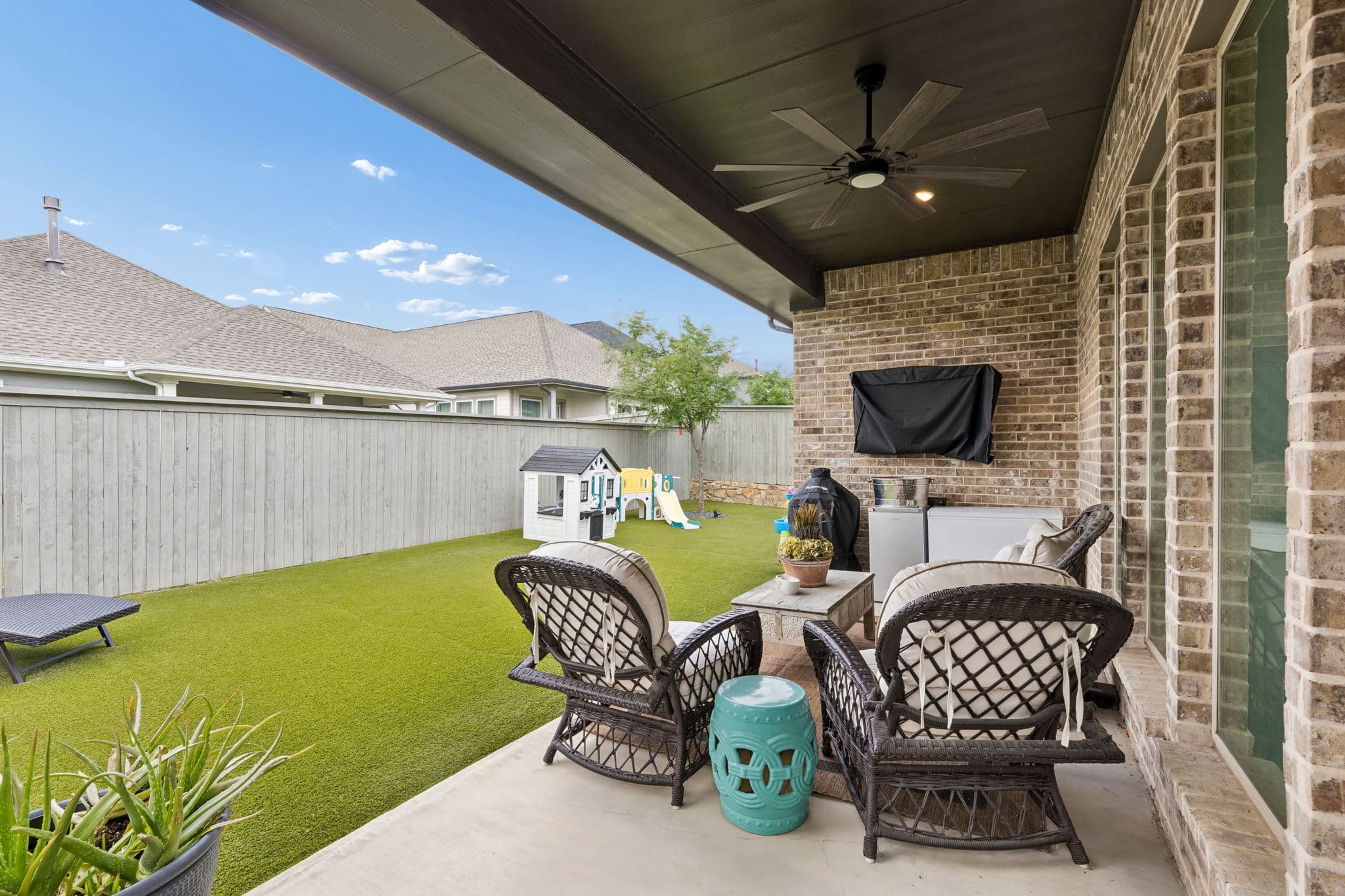 2216 Clancy Drive photo 25
