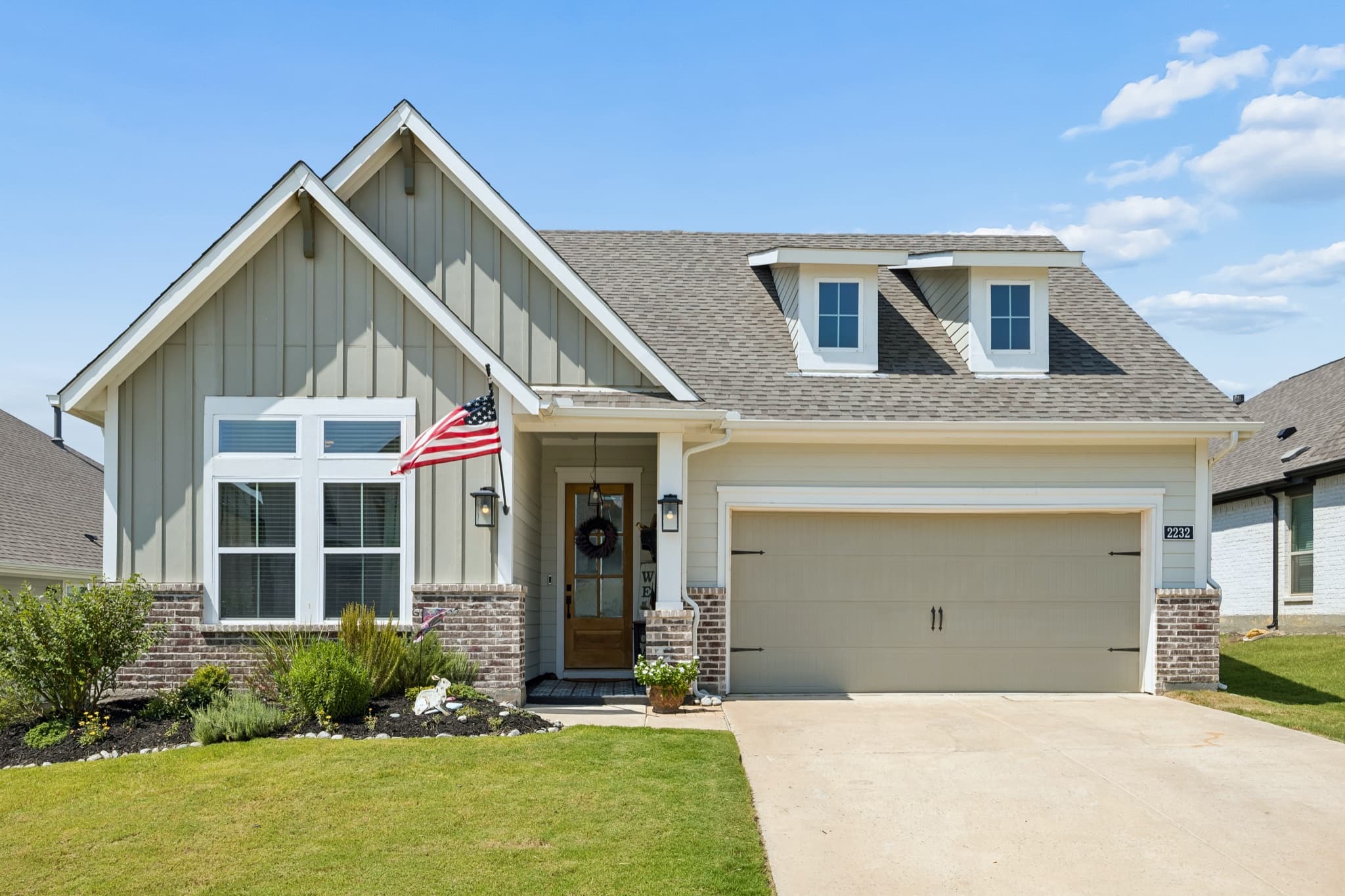 2232 Robin Way