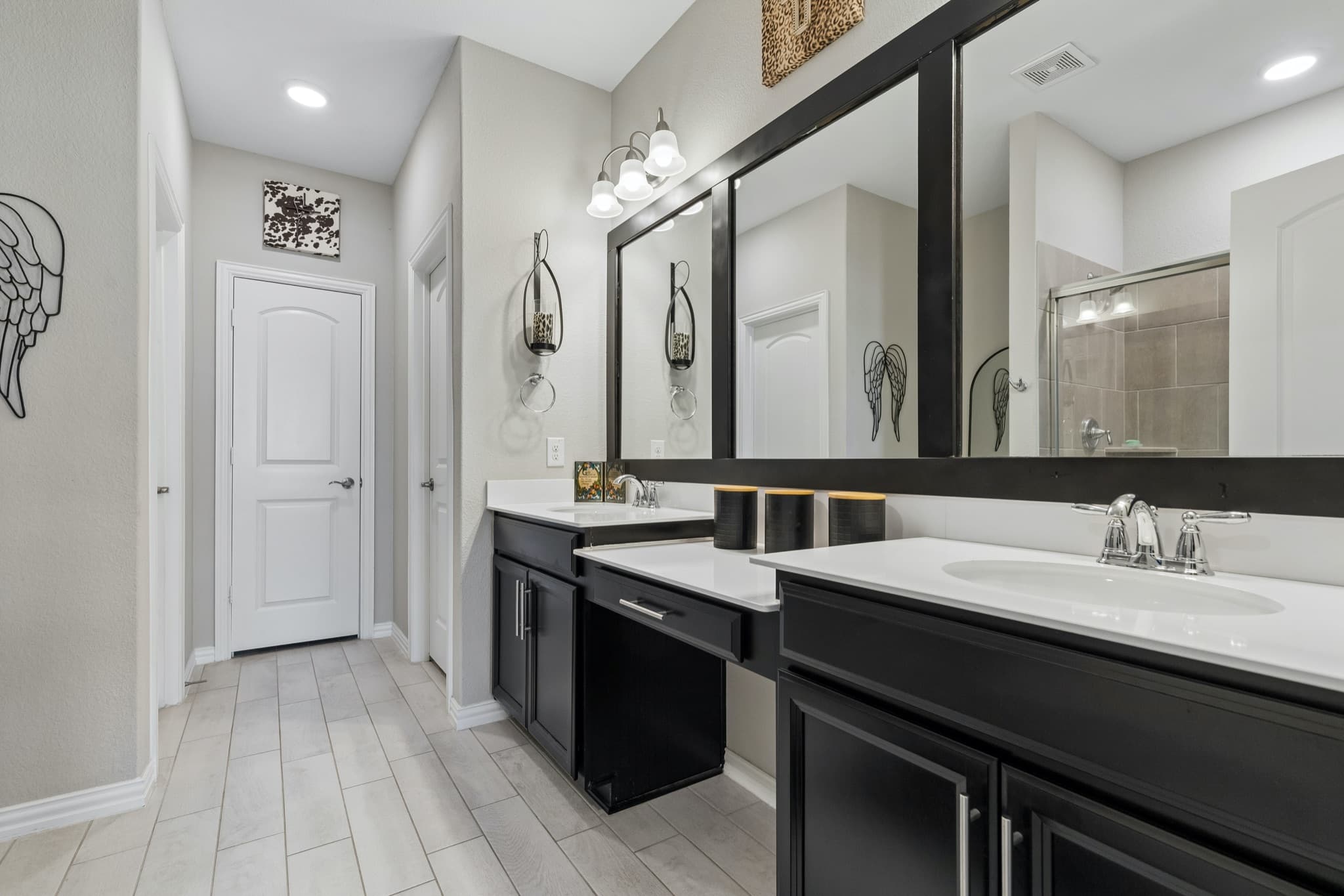 2428 Mockingbird Court photo 17