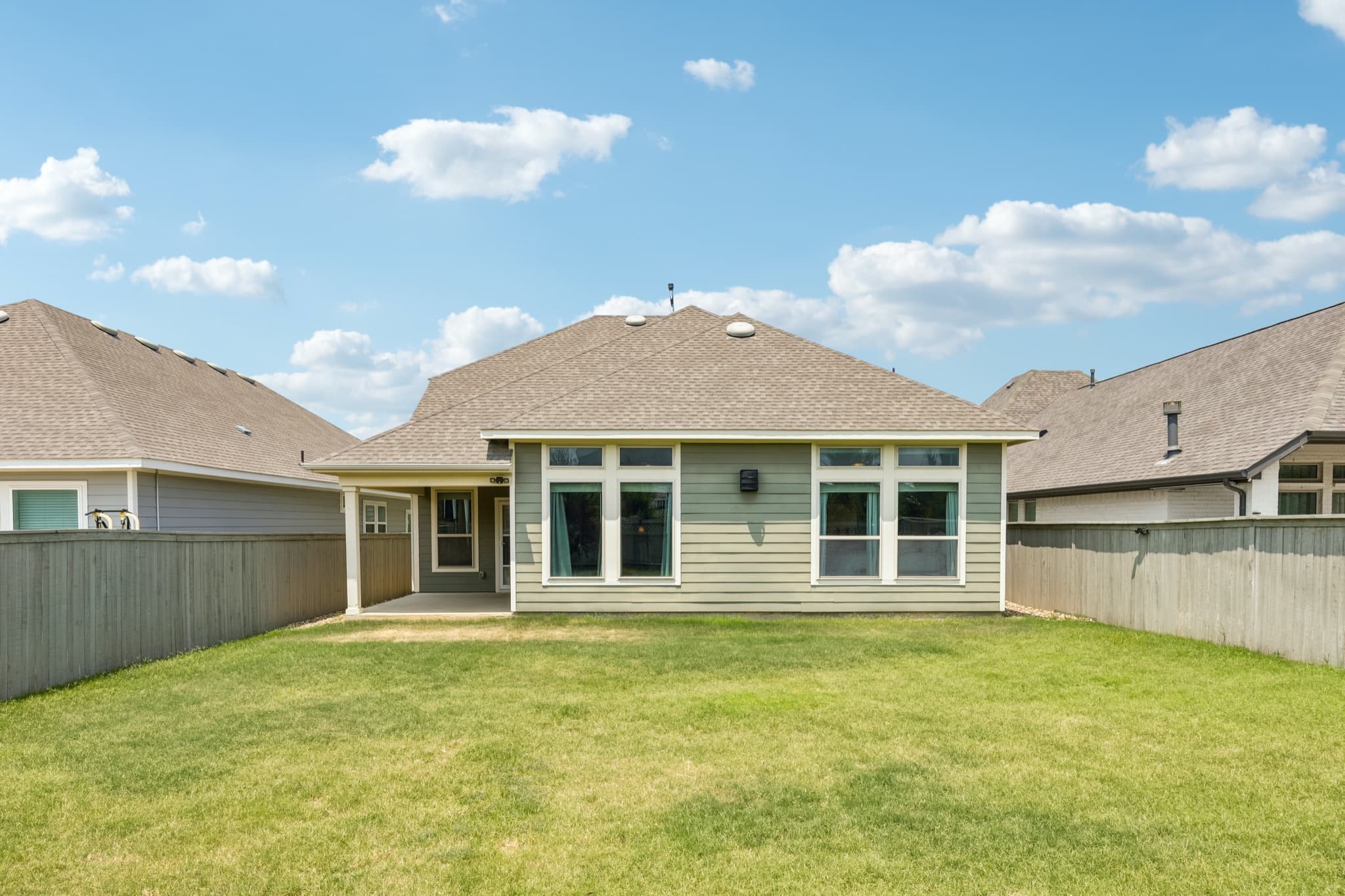 2609 Woodhill Way photo 25