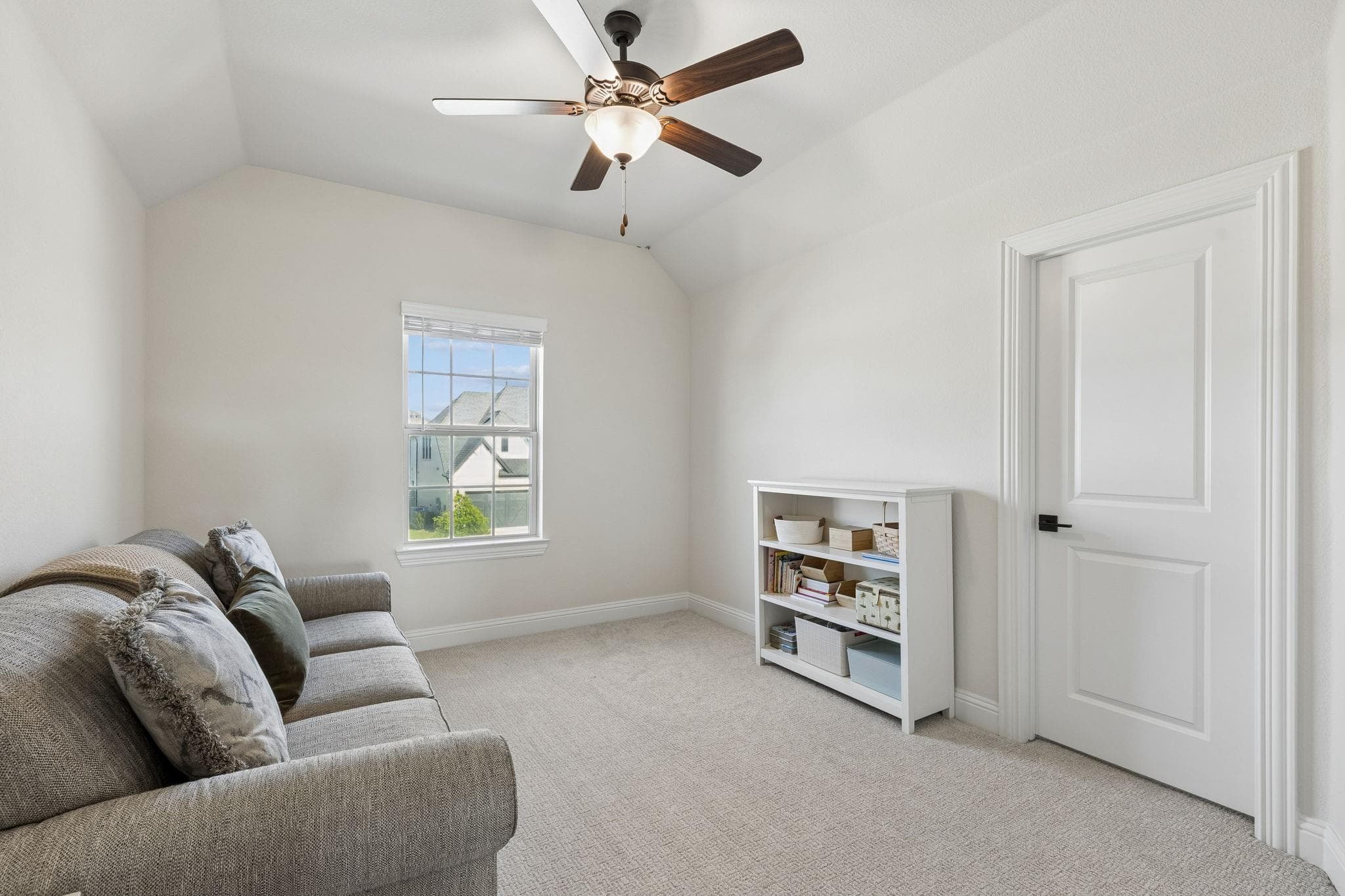 3005 Walker Way photo 14
