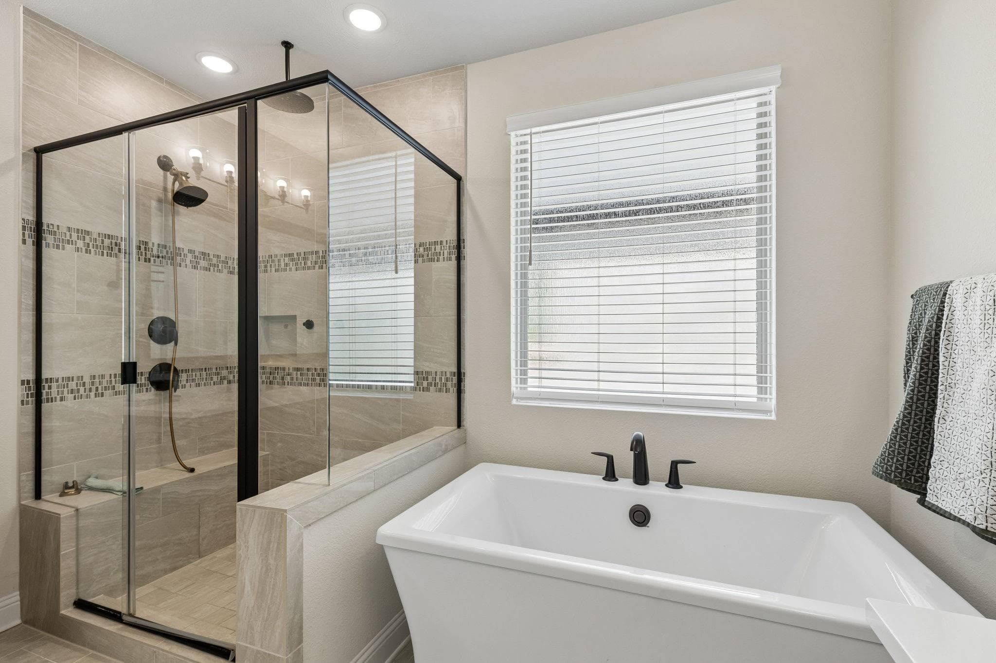 3005 Walker Way photo 18