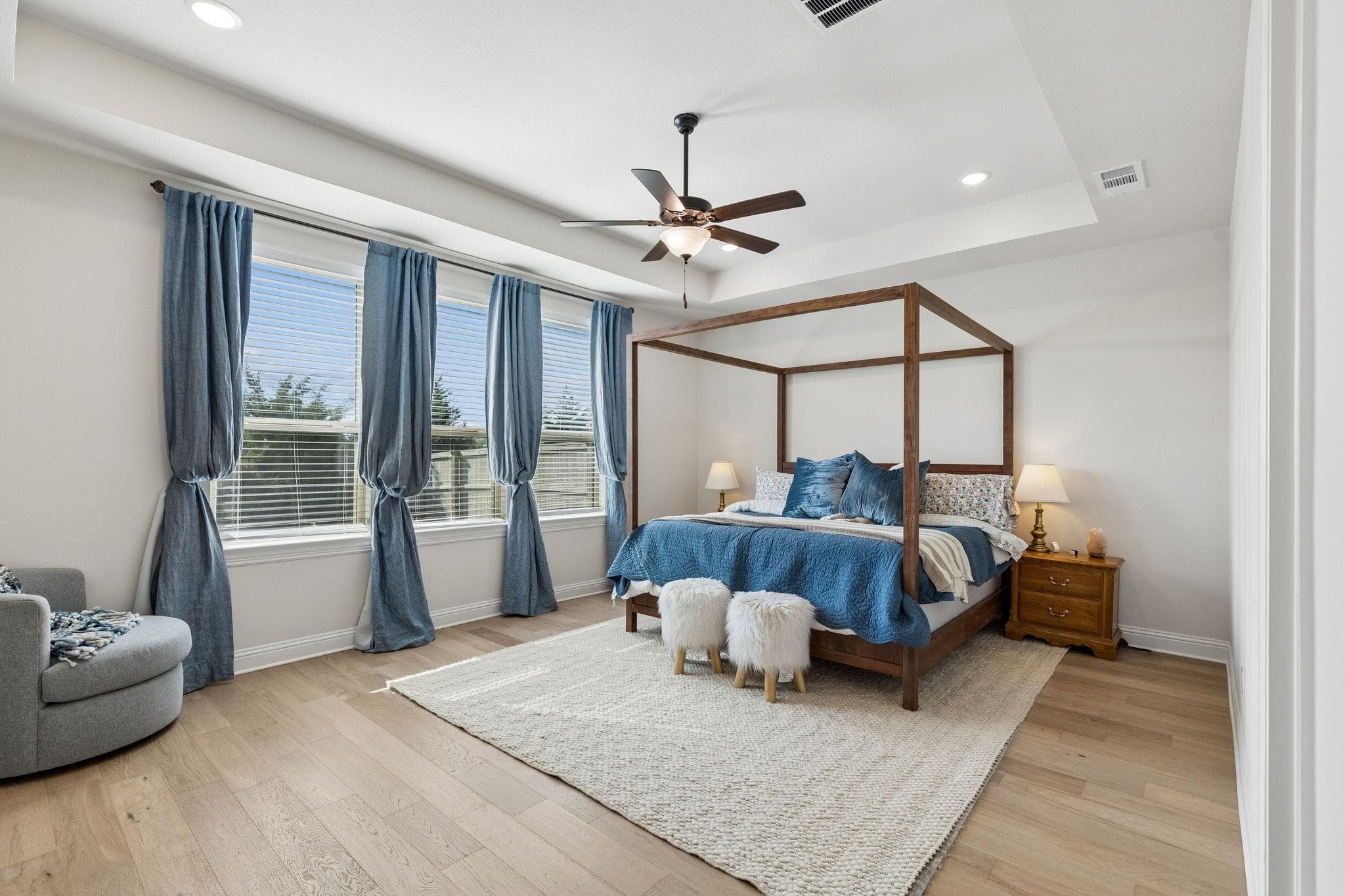 3005 Walker Way photo 16