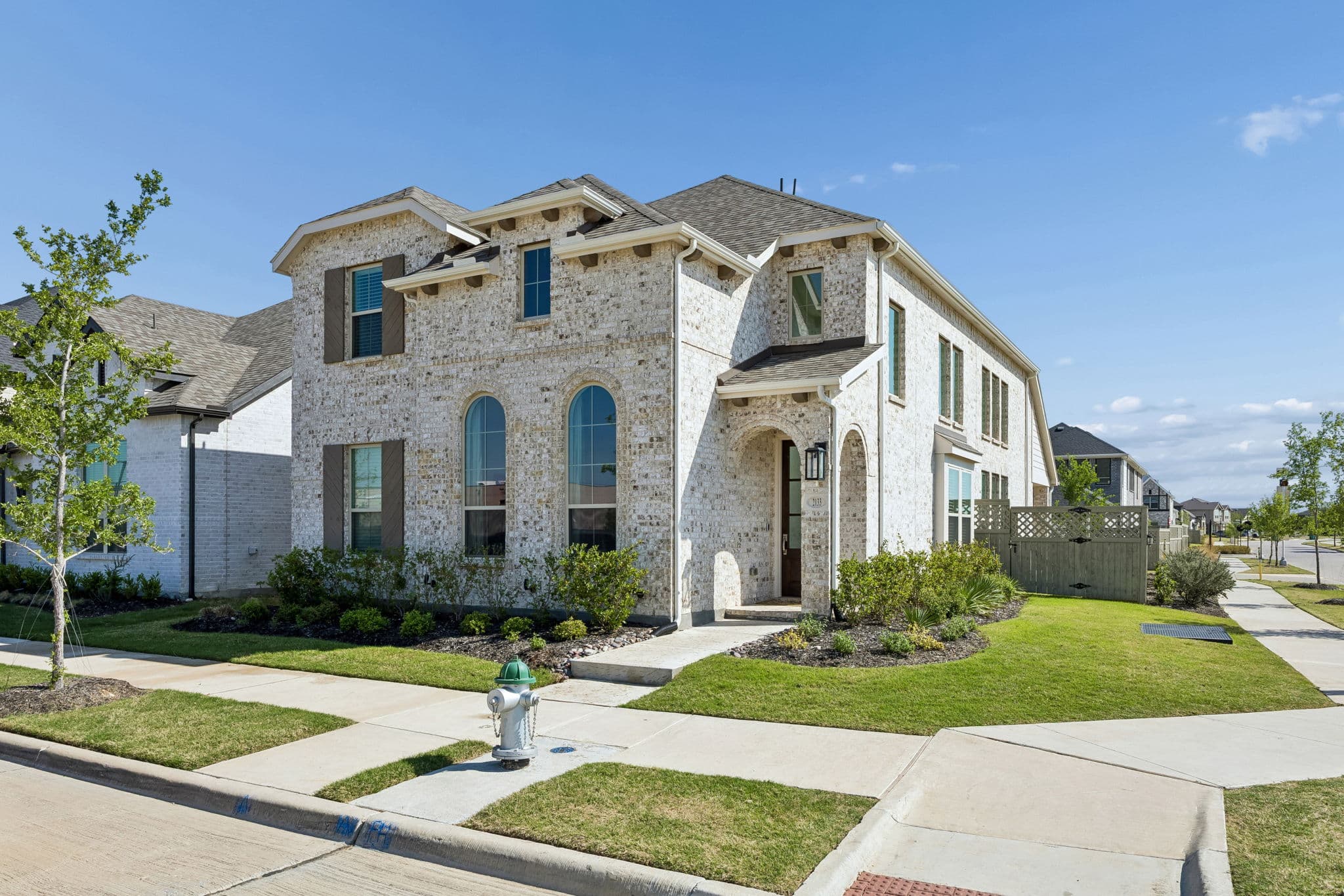 2133 Daniel Drive photo 2