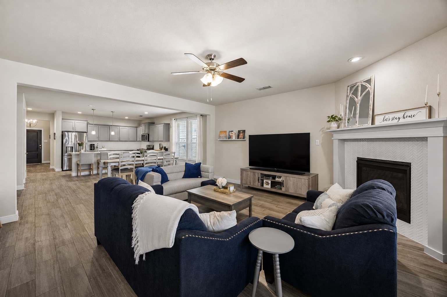 2316 Mockingbird Court photo 4
