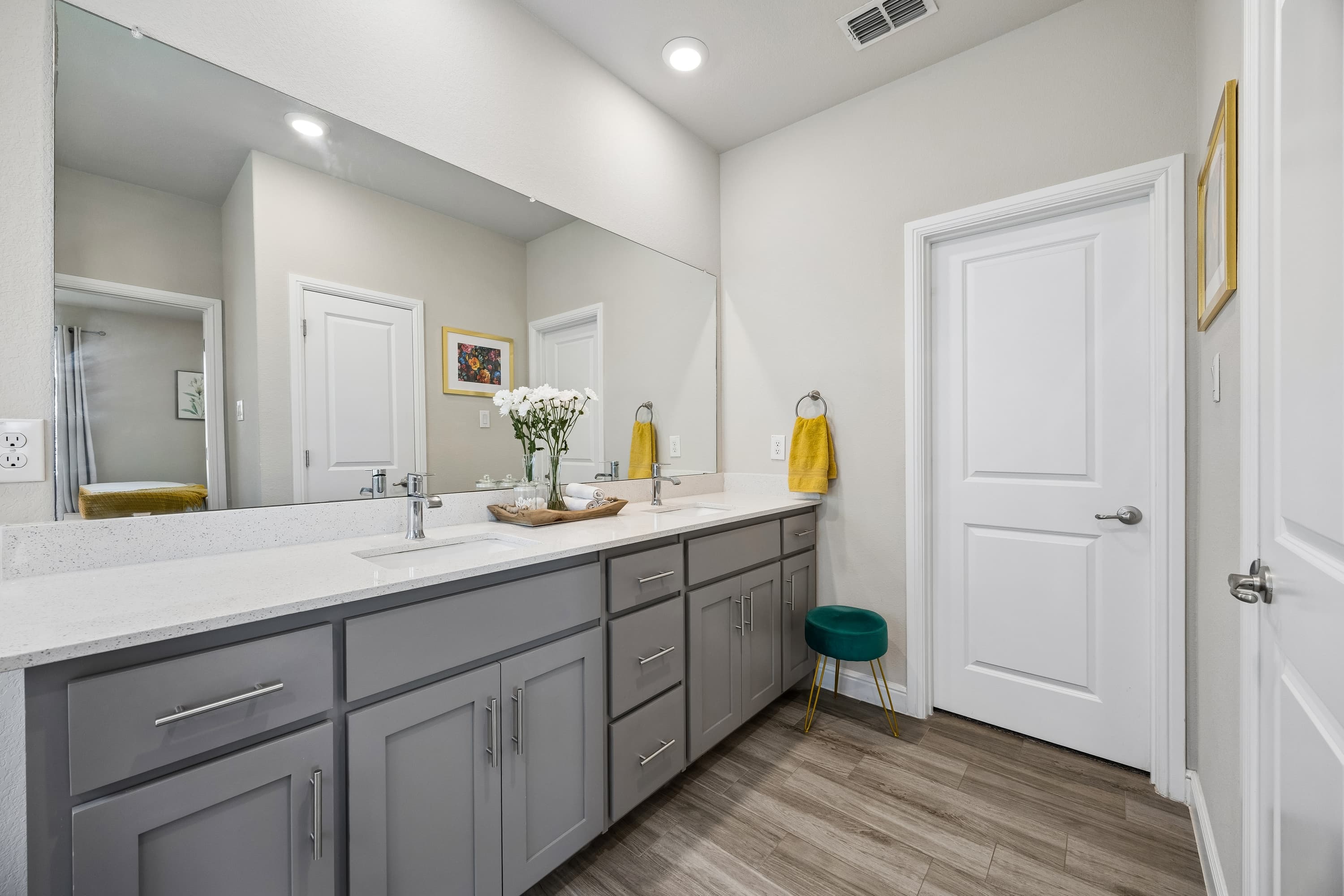 2316 Mockingbird Court photo 15