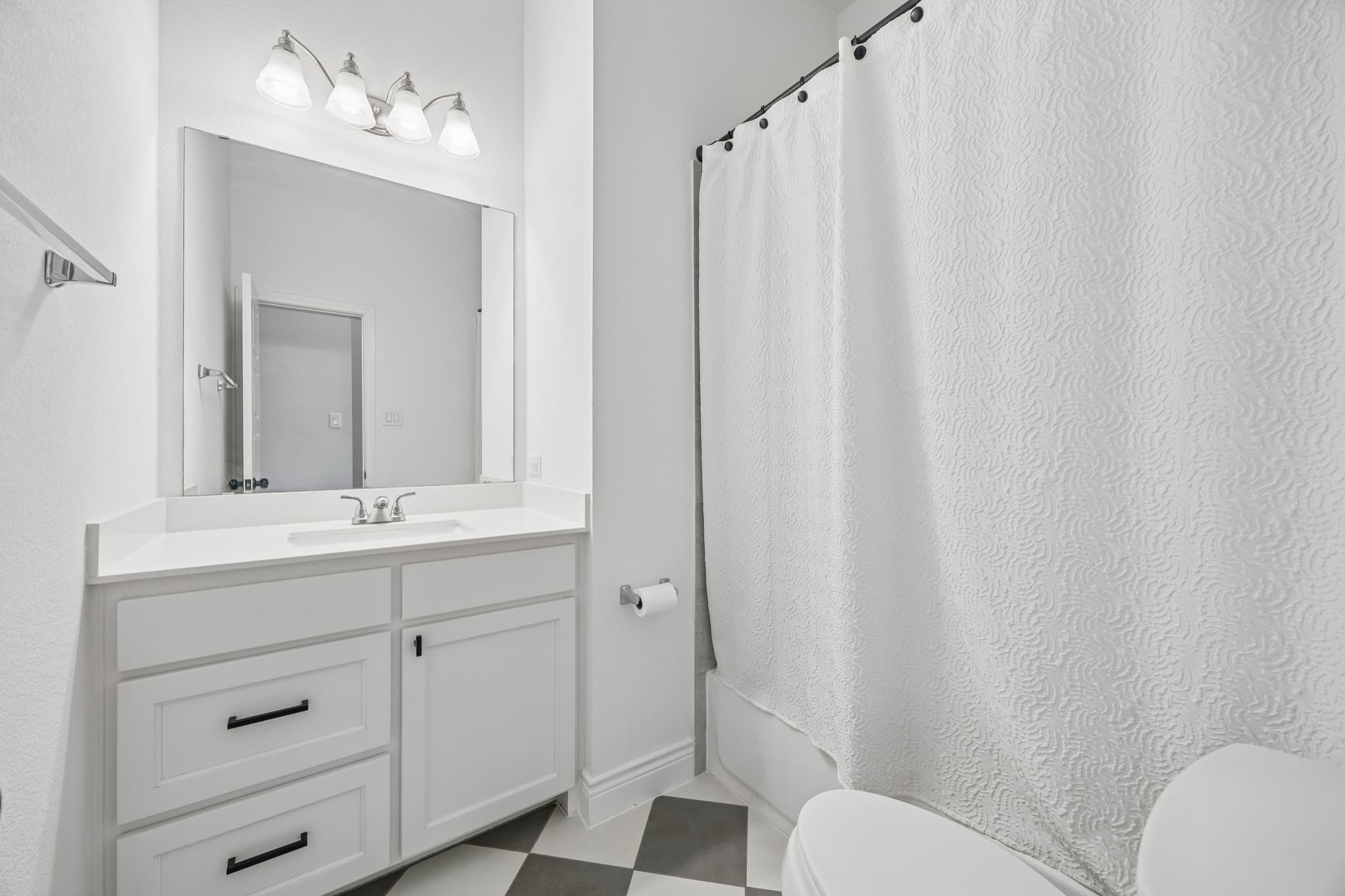 2621 Woodhill Way photo 21