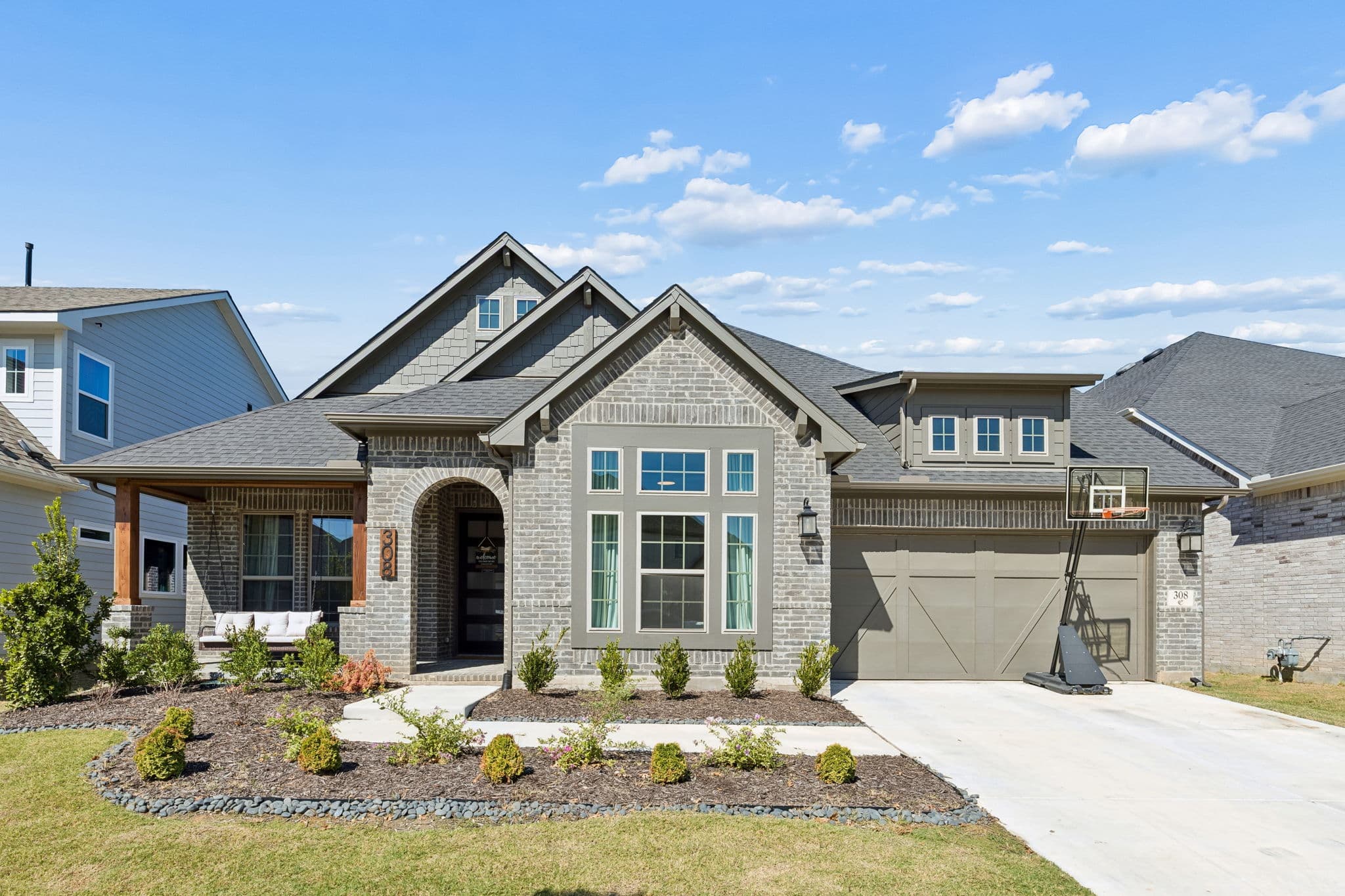 308 Shetland Lane photo 2