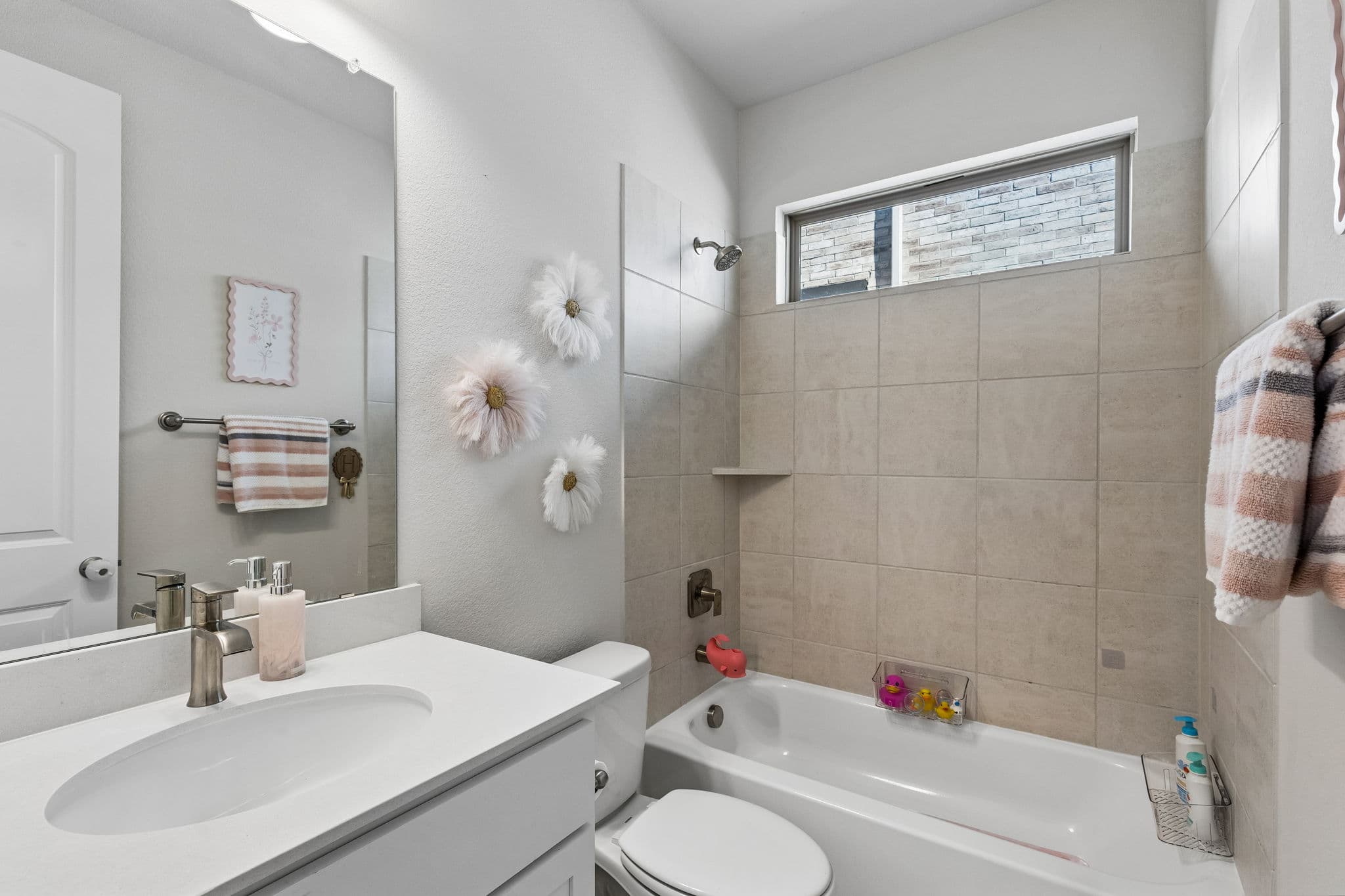 308 Shetland Lane photo 30