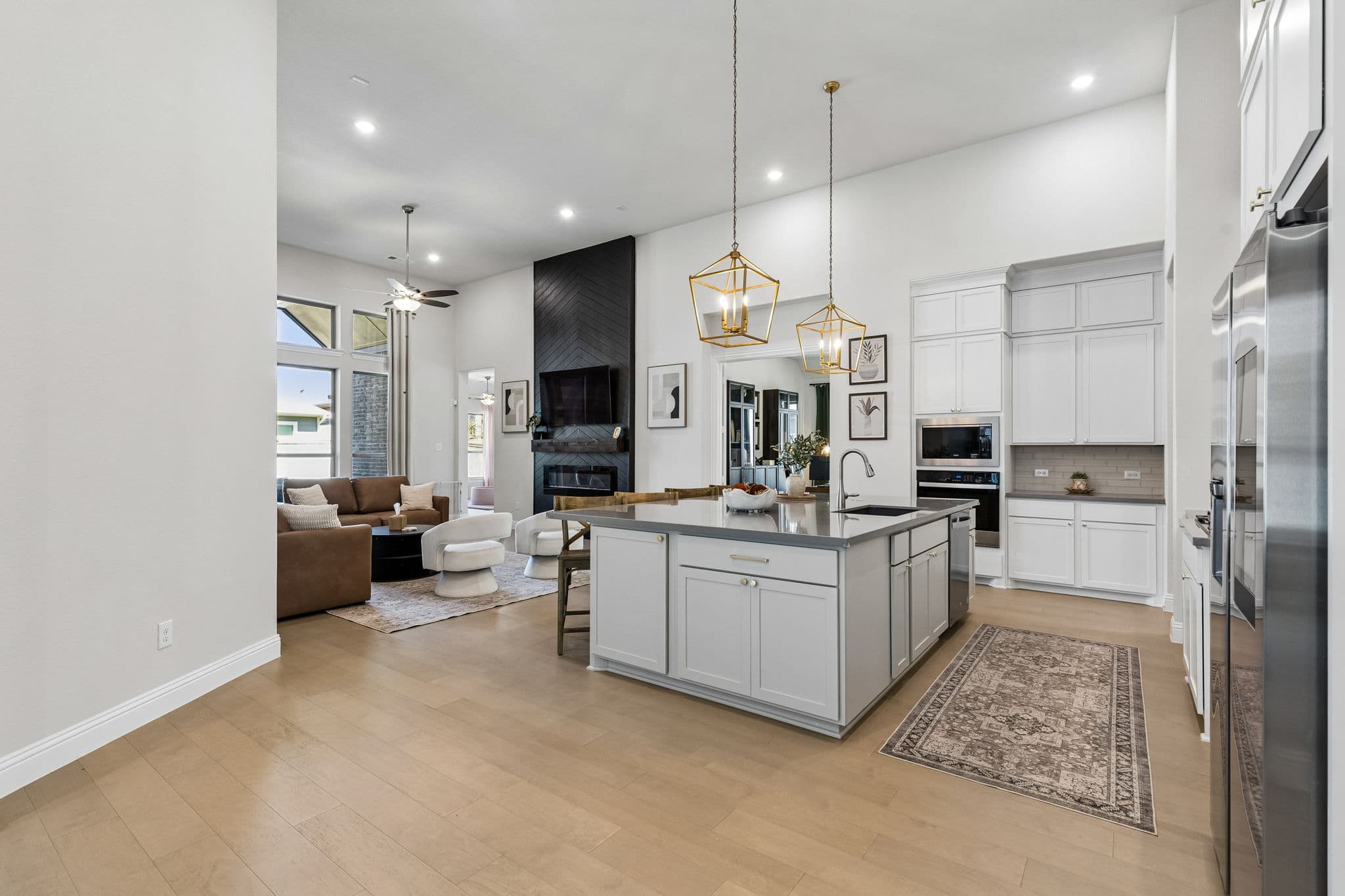 308 Shetland Lane photo 9
