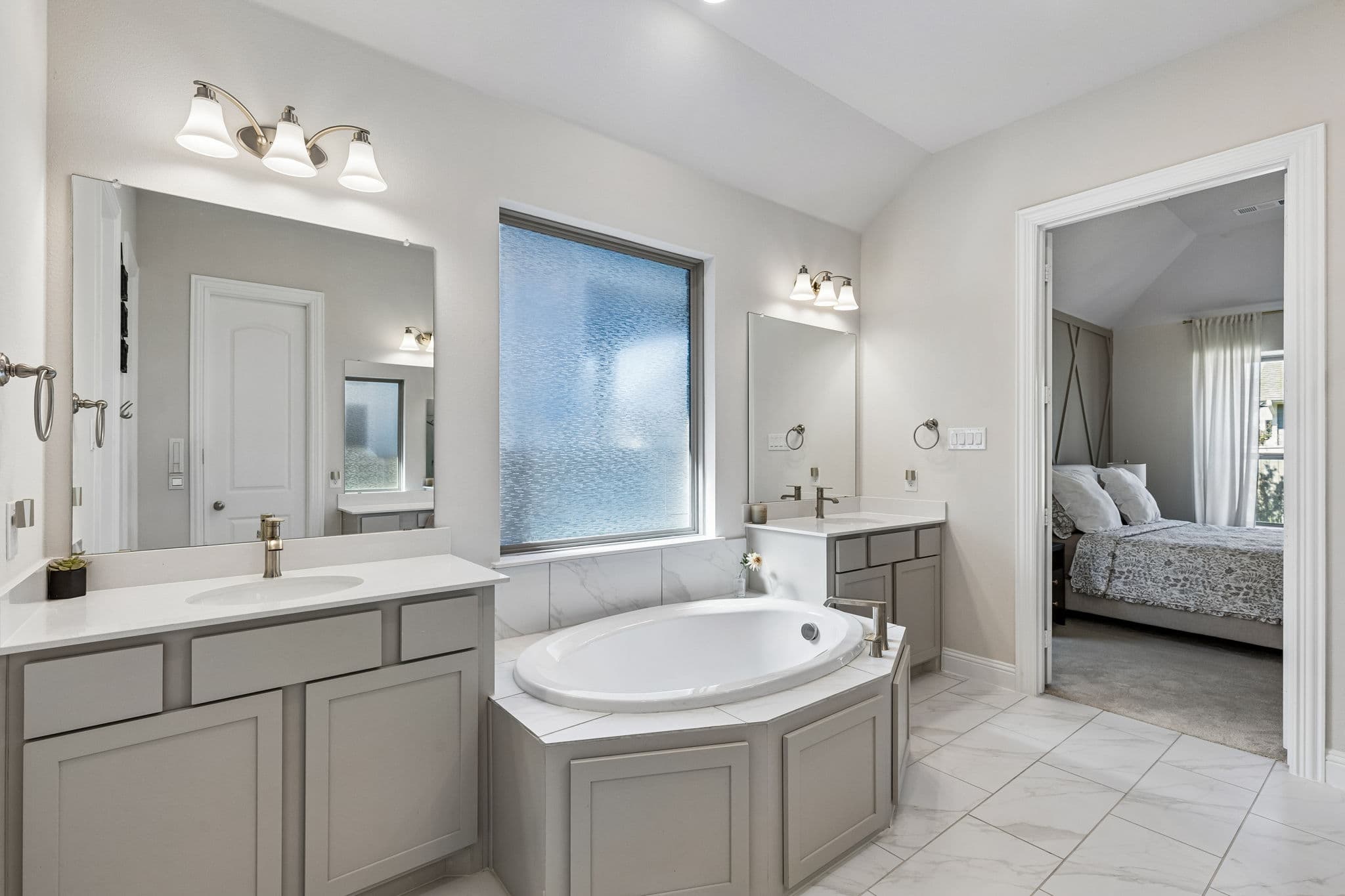 308 Shetland Lane photo 23